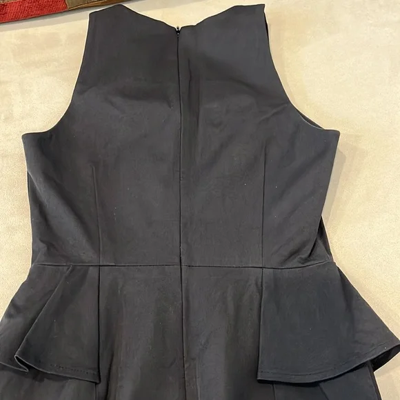 Banana Republic Sleeveless Peplum Dress Size 0 - Picture 6 of 9